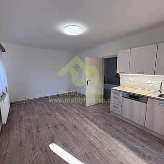 Pronájem rodinného domu 41 m² Rokycany, Polní, Rokycany