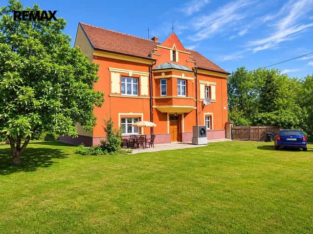 Prodej domu 191 m², Vroutek, Vroutek, okres Louny