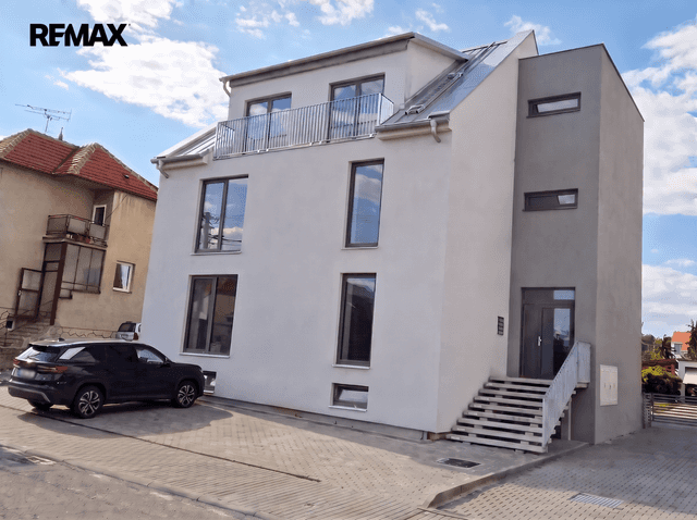 Prodej bytu 3+kk v osobním vlastnictví 79 m², Moravany, Květná, Moravany, okres Brno-venkov