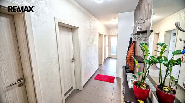 Prodej bytu 3+kk v osobním vlastnictví 84 m², Praha 9 - Letňany, Škrábkových, Praha 9 – Letňany