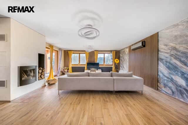 Prodej domu 250 m², Buš, Buš, okres Praha-západ