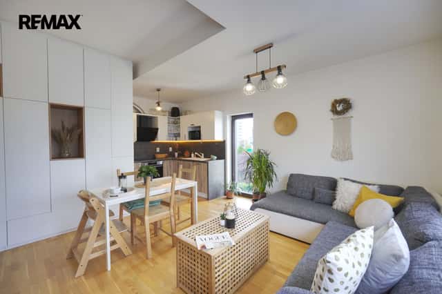 Prodej bytu 3+kk v osobním vlastnictví 76 m², Praha 9 - Letňany, Nepomuckých, Praha 9 – Letňany