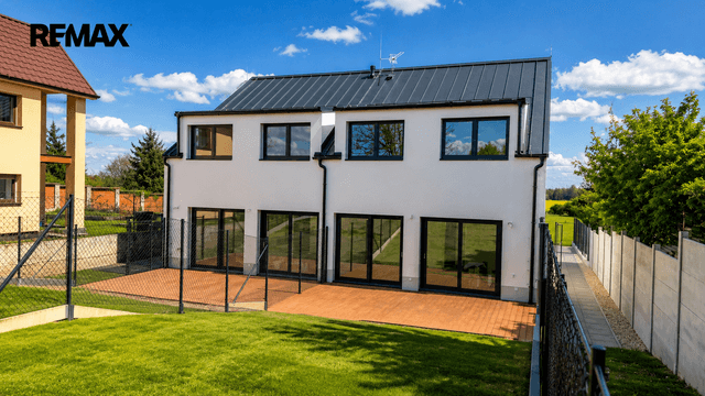 Prodej bytu 3+kk v osobním vlastnictví 69 m², Jirny, V Dubinách, Jirny, okres Praha-východ