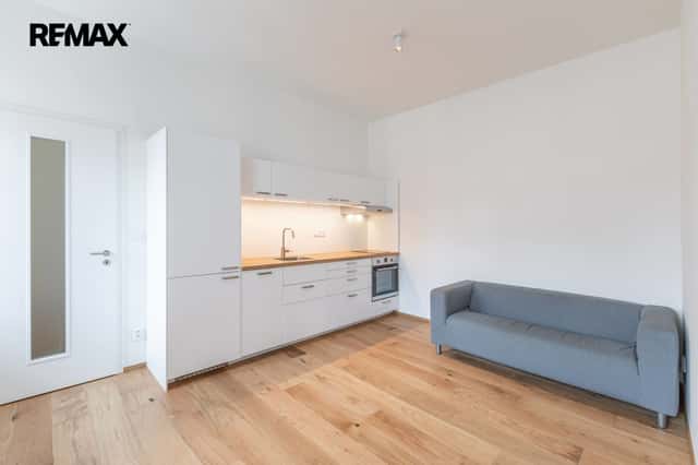 Prodej bytu 2+kk v osobním vlastnictví 42 m², Praha 8 - Libeň, Turnovská, Praha 8 – Libeň
