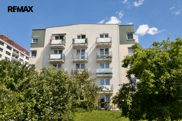 Prodej bytu 3+kk v osobním vlastnictví 76 m², Náchod, Okrová, Náchod