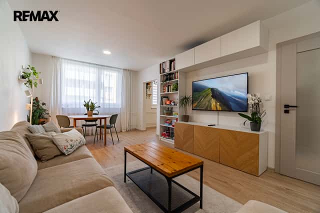 Prodej bytu 3+1 v osobním vlastnictví 73 m², Hustopeče, Svat. Čecha, Hustopeče, okres Břeclav