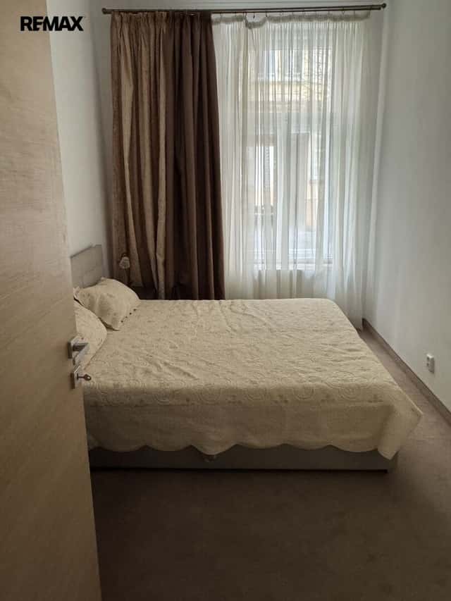 Pronájem bytu 3+1 v osobním vlastnictví 68 m², Karlovy Vary, K. Čapka, Karlovy Vary
