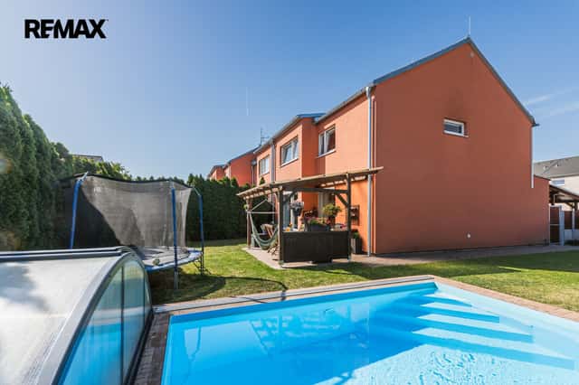 Prodej domu 133 m², Nehvizdy, Na Zámku, Nehvizdy, okres Praha-východ