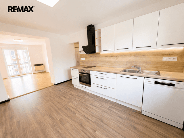 Prodej bytu 2+1 v osobním vlastnictví 49 m², Slaný, Brožovského, Slaný, okres Kladno