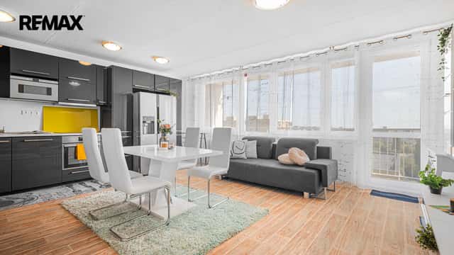 Prodej bytu 3+kk v osobním vlastnictví 69 m², Praha 5 - Stodůlky, Hostinského, Praha 5 – Stodůlky