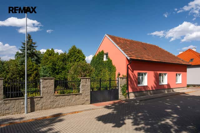 Prodej domu 75 m², Úžice, U Hřiště, Úžice, okres Mělník