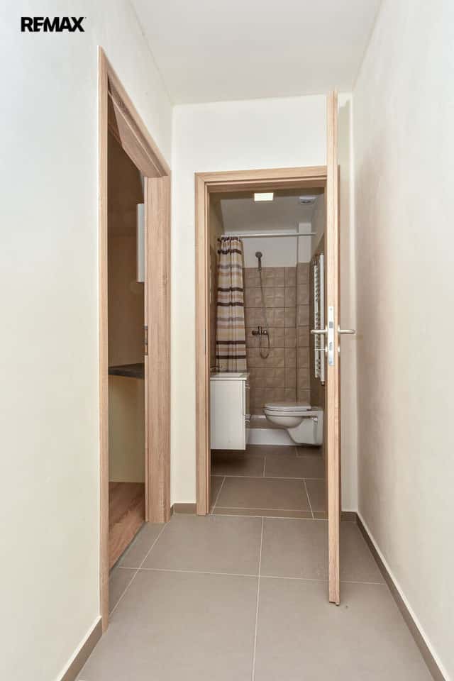 Pronájem bytu 2+kk v osobním vlastnictví 37 m², Plzeň, Skvrňanská, Plzeň, okres Plzeň-město