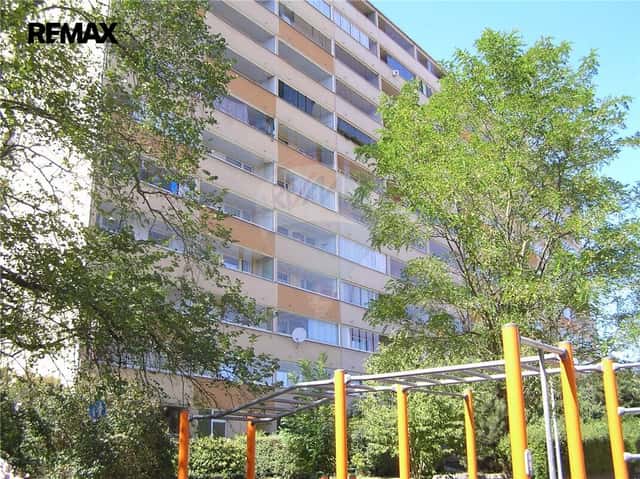 Prodej bytu 4+1 v osobním vlastnictví 68 m², Praha 4 - Lhotka, Jílovská, Praha 4 – Lhotka