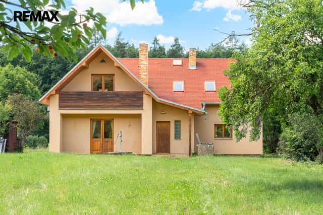 Pronájem domu 102 m², Mníšek pod Brdy, U Lesíka, Mníšek pod Brdy, okres Praha-západ