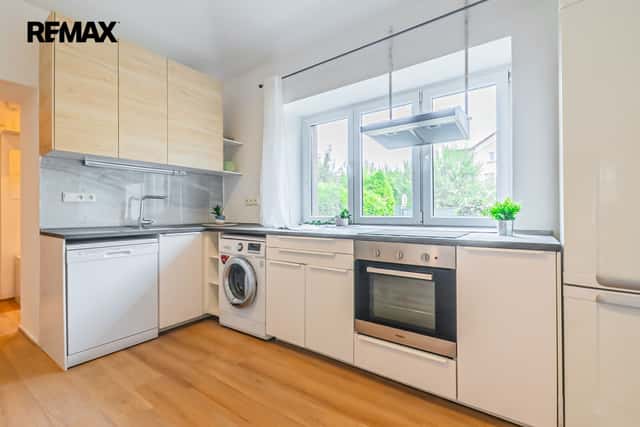 Prodej bytu 2+kk v osobním vlastnictví 43 m², Hostivice, Čsl. armády, Hostivice, okres Praha-západ