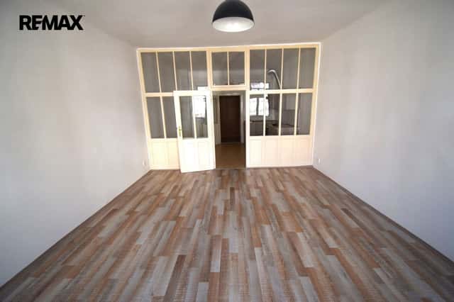 Pronájem bytu 1+1 v osobním vlastnictví 49 m², Písek, Chelčického, Písek