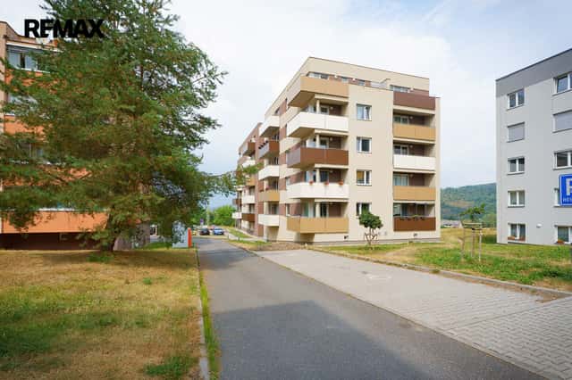 Prodej bytu 2+kk v osobním vlastnictví 54 m², Jince, Zborovská, Jince, okres Příbram