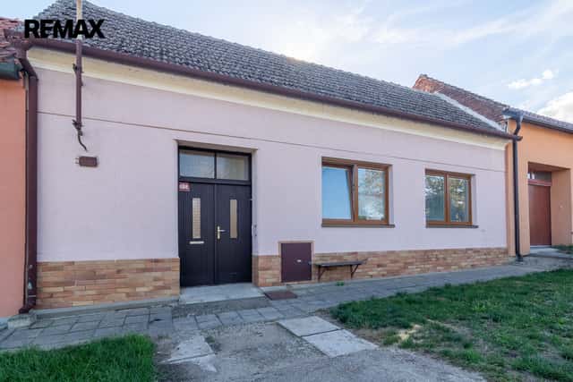 Prodej domu 110 m², Moravská Nová Ves, Luční, Moravská Nová Ves, okres Břeclav