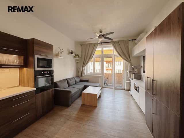 Prodej bytu 2+kk v osobním vlastnictví 44 m², Praha 6 - Dejvice, Koulova, Praha 6 – Dejvice