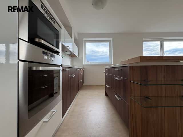 Pronájem bytu 2+kk v osobním vlastnictví 65 m², Olomouc, gen. Píky, Olomouc