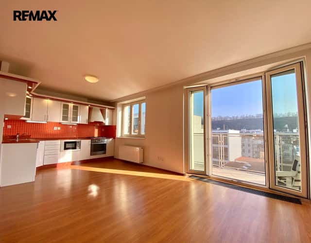 Pronájem bytu 4+kk v osobním vlastnictví 171 m², Praha 8 - Karlín, Sokolovská, Praha 8 – Karlín