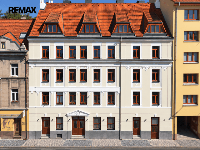Prodej bytu 3+kk v osobním vlastnictví 80 m², Praha 4 - Podolí, Podolská, Praha 4 – Podolí