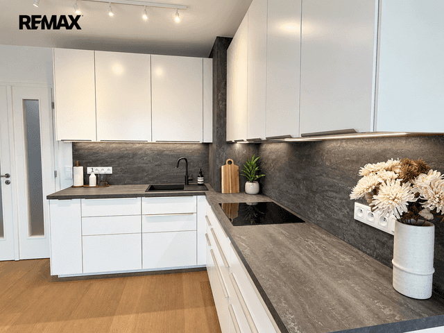 Pronájem bytu 3+kk v osobním vlastnictví 80 m², Praha 8 - Dolní Chabry, Za Pískovnou, Praha 8 – Dolní Chabry