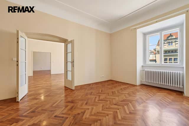 Pronájem bytu 3+1 v osobním vlastnictví 130 m², Praha 1 - Staré Město, Staroměstské náměstí, Praha 1 – Staré Město