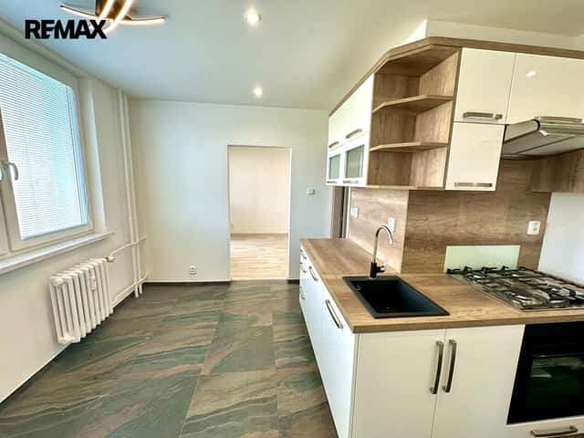 Prodej bytu 3+1 v osobním vlastnictví 63 m², Rožnov pod Radhoštěm, Horská, Rožnov pod Radhoštěm, okres Vsetín