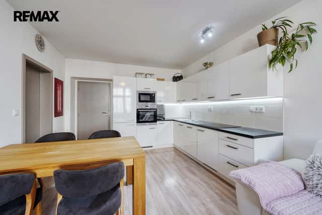 Prodej bytu 3+kk v osobním vlastnictví 65 m², Plzeň, Živnostenská, Plzeň, okres Plzeň-město
