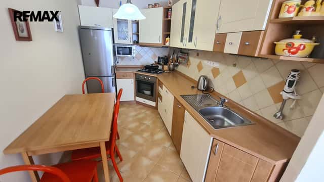 Prodej bytu 3+kk v osobním vlastnictví 65 m², Praha 10 - Horní Měcholupy, Veronské nám., Praha 10 – Horní Měcholupy