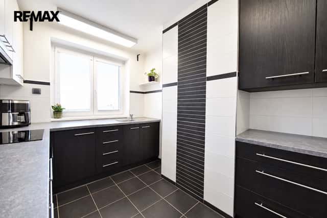 Prodej bytu 3+1 v osobním vlastnictví 73 m², Milovice, Dukelská, Milovice, okres Nymburk