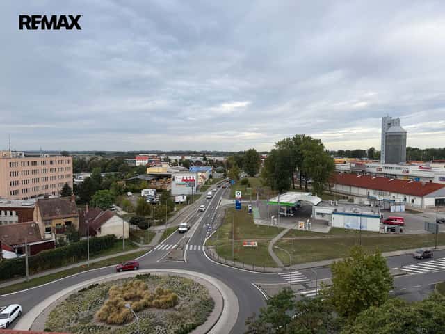 Pronájem bytu 1+1 v družstevním vlastnictví 33 m², Hodonín, Velkomoravská, Hodonín