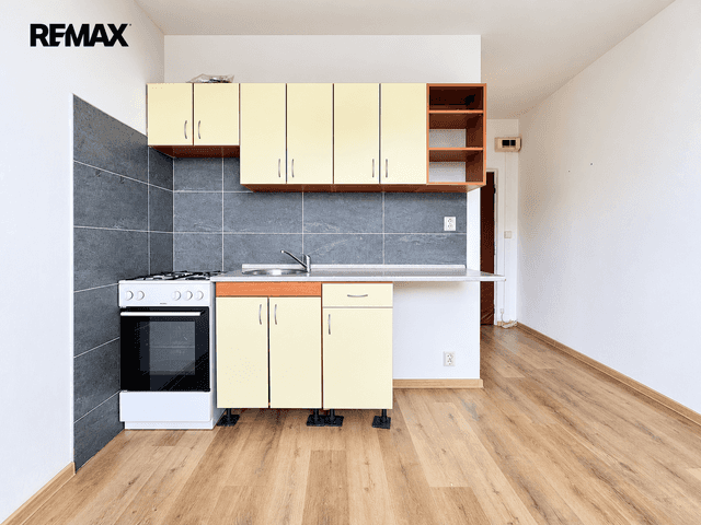 Prodej bytu 1+1 v osobním vlastnictví 34 m², Chomutov, 17. listopadu, Chomutov