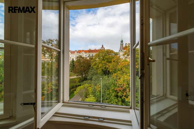 Pronájem bytu 3+1 v osobním vlastnictví 97 m², Praha 10 - Vršovice, Madridská, Praha 10 – Vršovice