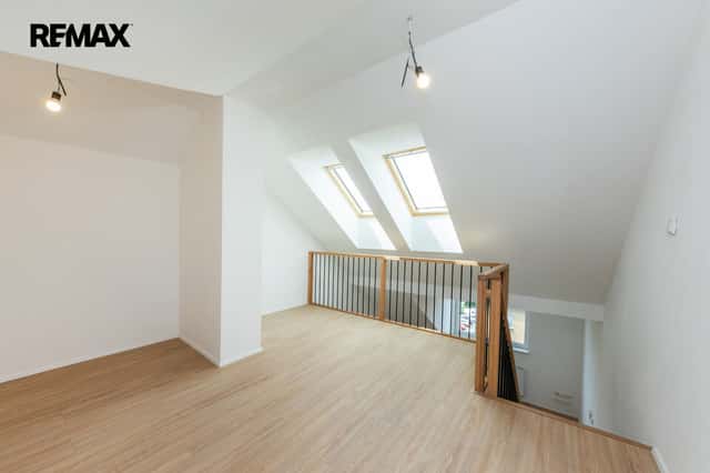 Prodej bytu 2+kk v osobním vlastnictví 48 m², Praha 3 - Žižkov, Jeseniova, Praha 3 – Žižkov