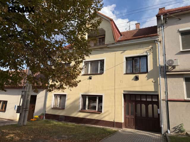 Prodej domu 160 m², Velké Pavlovice, Hlavní, Velké Pavlovice, okres Břeclav