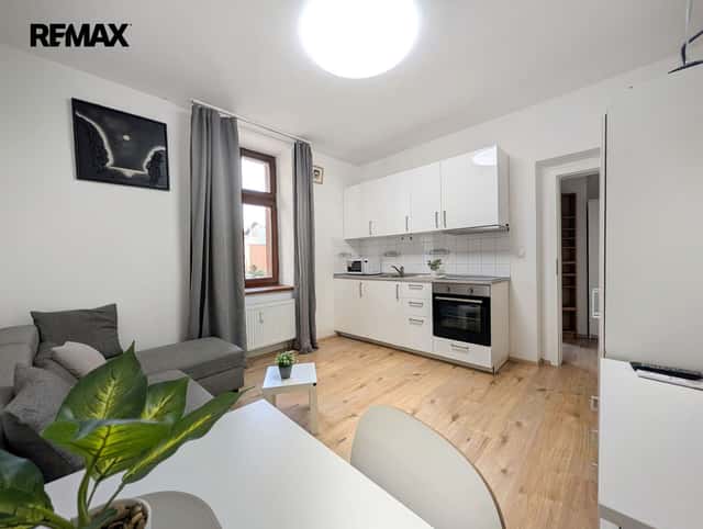 Prodej bytu 1+kk v osobním vlastnictví 22 m², Praha 4 - Krč, Budějovická, Praha 4 – Krč