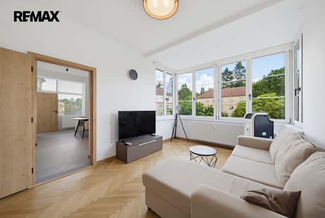 Prodej bytu 3+1 v osobním vlastnictví 77 m², Karlovy Vary, Vítězná, Karlovy Vary