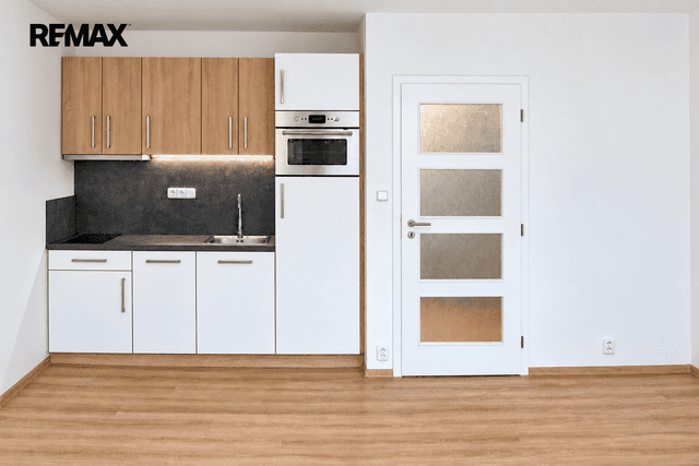 Prodej bytu 1+kk v osobním vlastnictví 33 m², Brno, Uzbecká, Brno, okres Brno-město