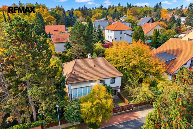 Prodej domu 200 m², Průhonice, V Jezírku, Průhonice, okres Praha-západ