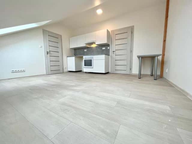 Pronájem bytu 1+kk 34 m2, U lednice, Troubsko, okres Brno-venkov