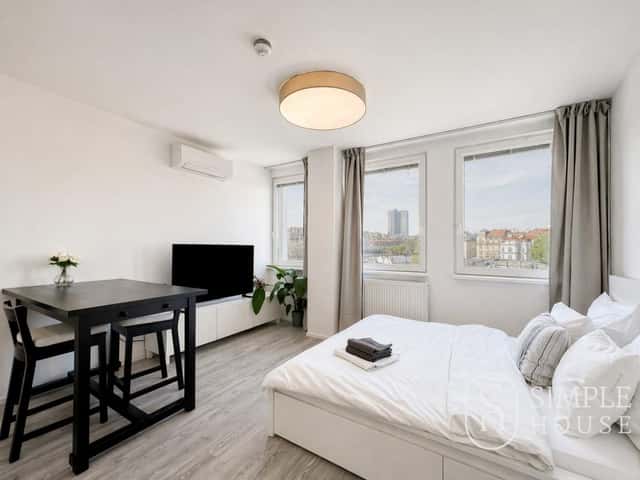 Pronájem bytu 1+kk 27 m2, Perucká, Praha 4 – Vinohrady