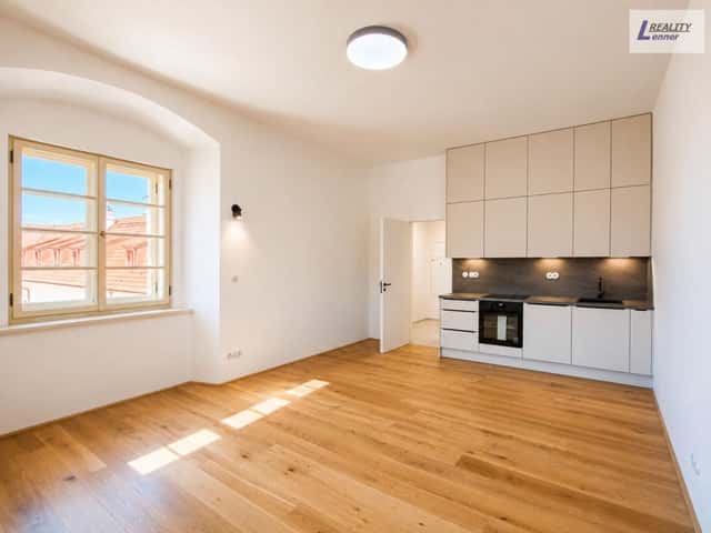 Pronájem bytu 1+kk 48 m2, Slavíkova, Jince, okres Příbram