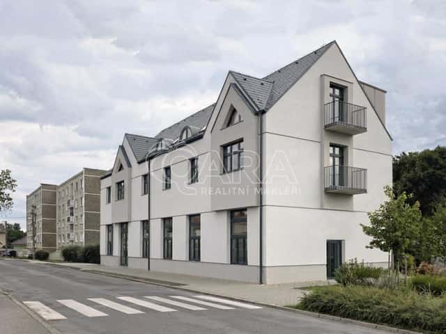 Prodej bytu 4+kk 115 m2, Chržínská, Velvary, okres Kladno