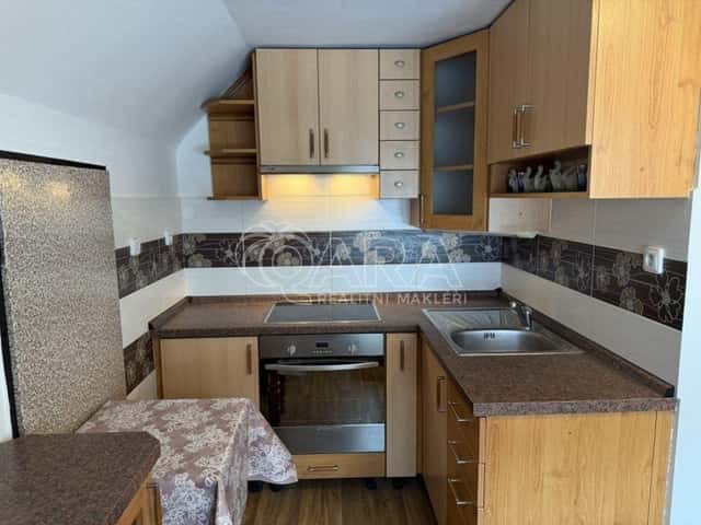 Pronájem bytu 2+1 50 m2, Na Kopci, Zubří, okres Vsetín