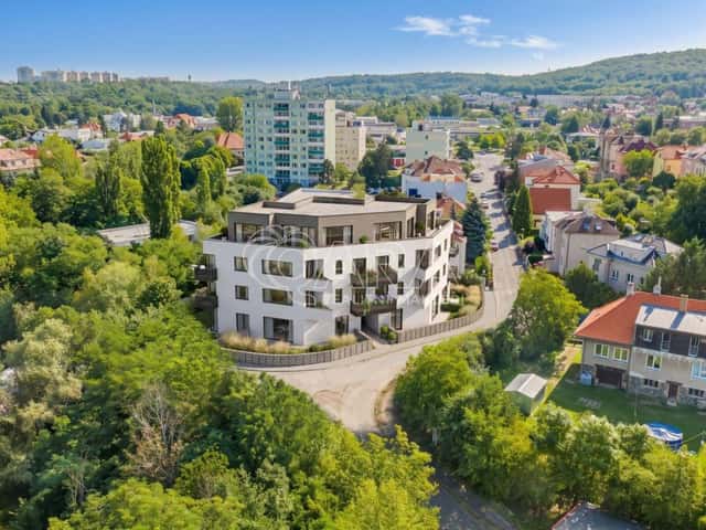 Prodej bytu 1+kk 42 m2, Okružní, Praha 4 – Komořany