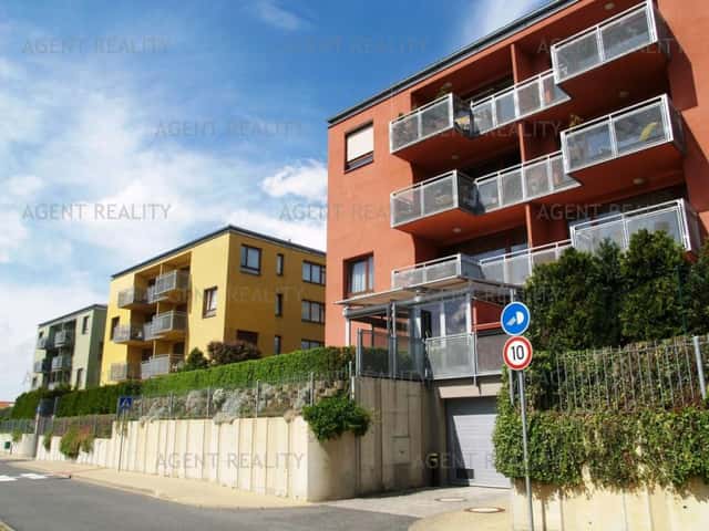 Pronájem bytu 2+kk 51 m2, Čistovická, Praha 6 – Řepy