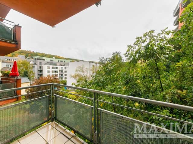 Prodej bytu 1+kk 36 m2, Plzeňská, Praha 5 – Smíchov