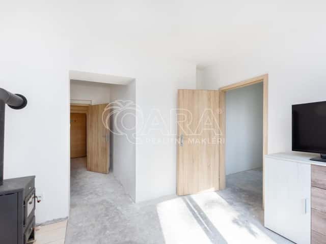 Prodej bytu 3+1 55 m2, Ostrý, Jistebnice – Ostrý, okres Tábor